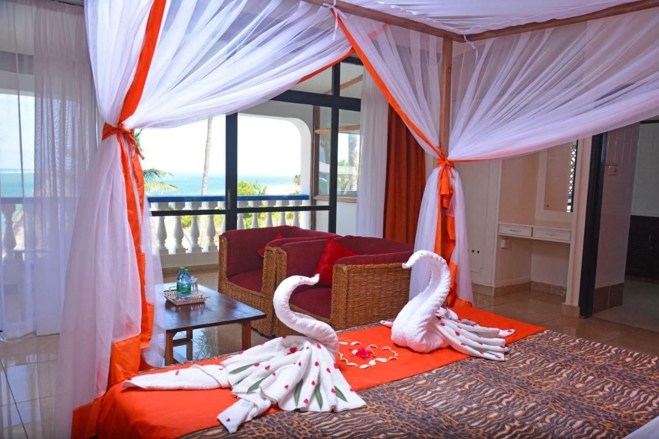 Ocean View Nyali Boutique Hotel Nyali Beach ภายนอก รูปภาพ